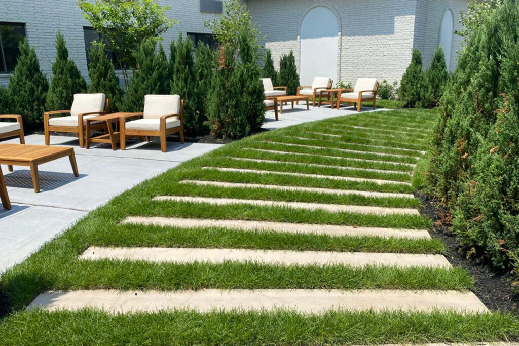 Commercial landscaping in Deerfield Beach, Florida